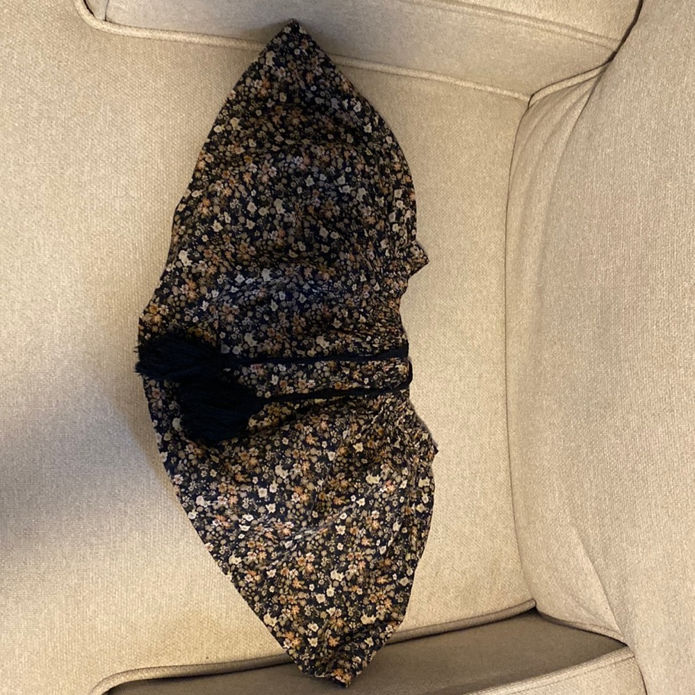 Jamie kay skirt- gently used